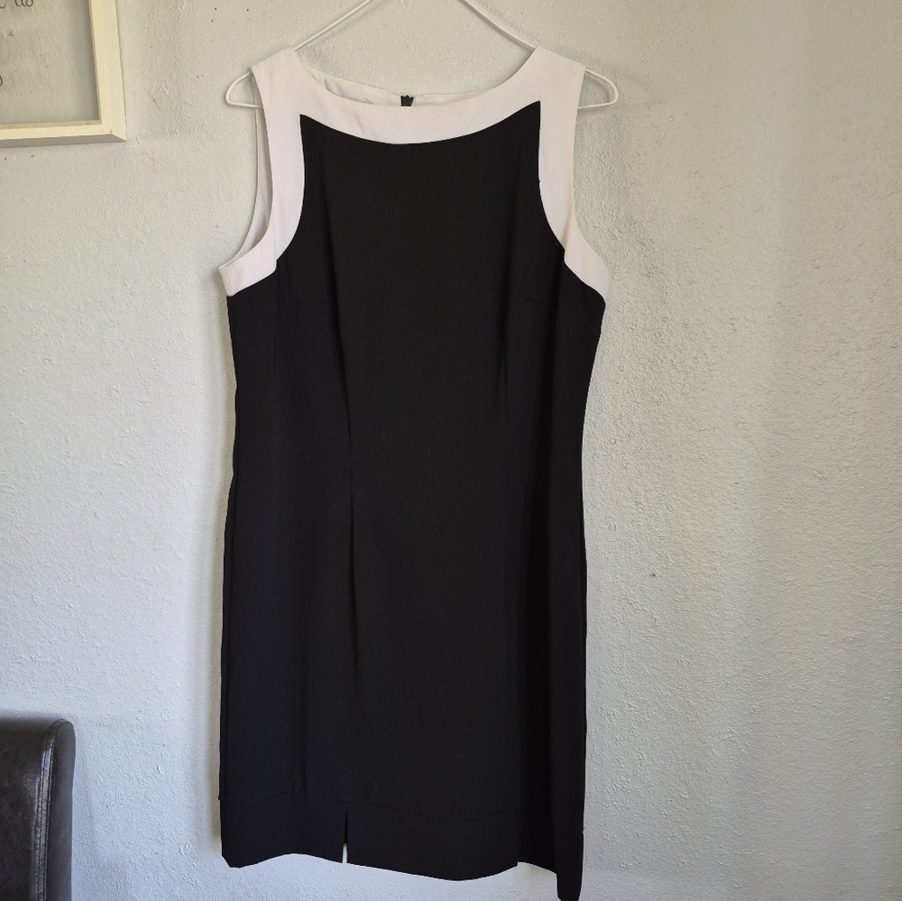 Dressbarn Elegant Black and White Women's Top